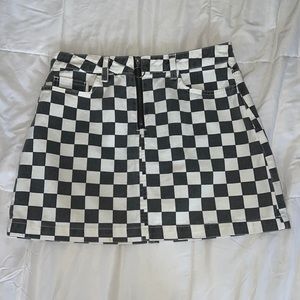 urban outfitters black and white checkered skirt
